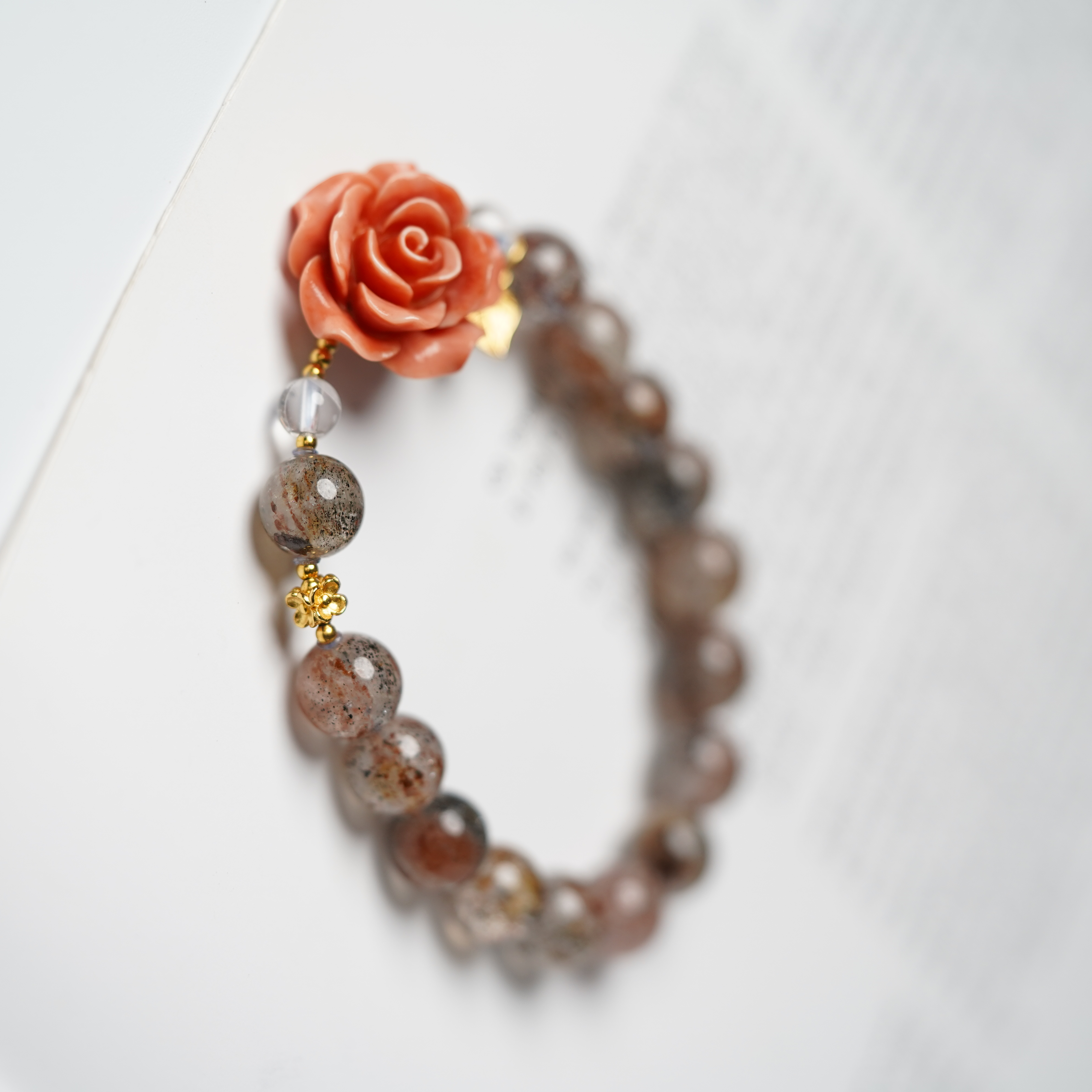 【珊木居】QT683JY 黑金超七水晶0.9圆珠玫瑰花单圈手串