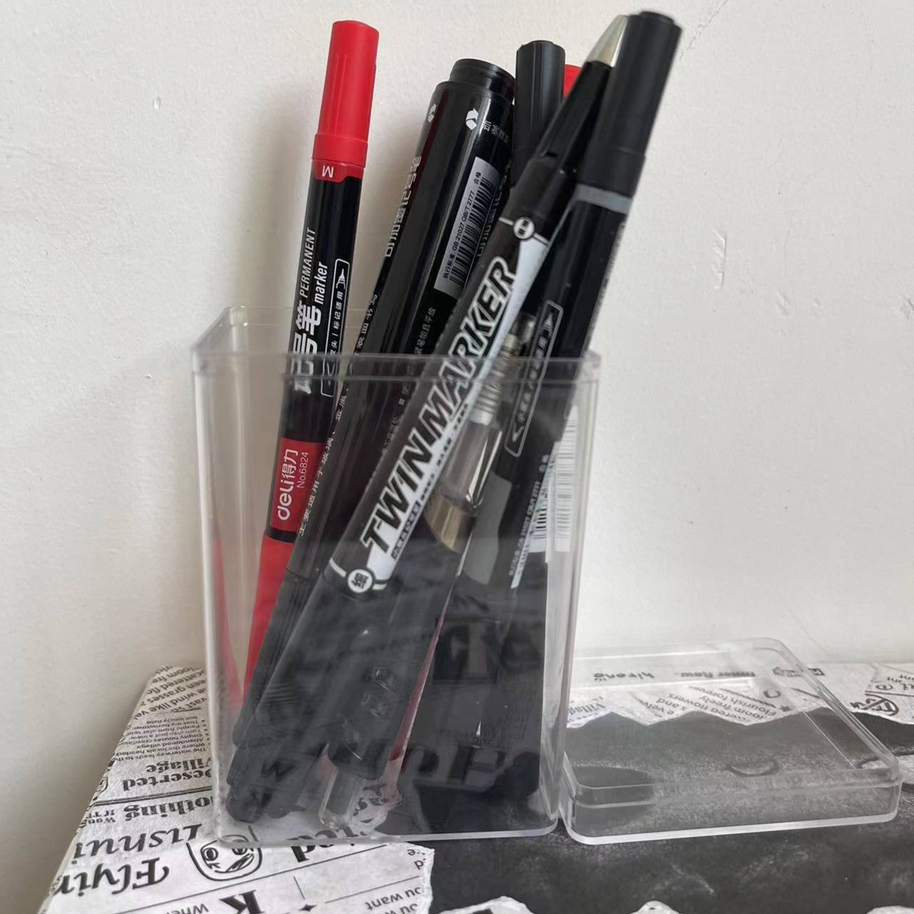 老杨潮玩手办玩具文具周边中性笔