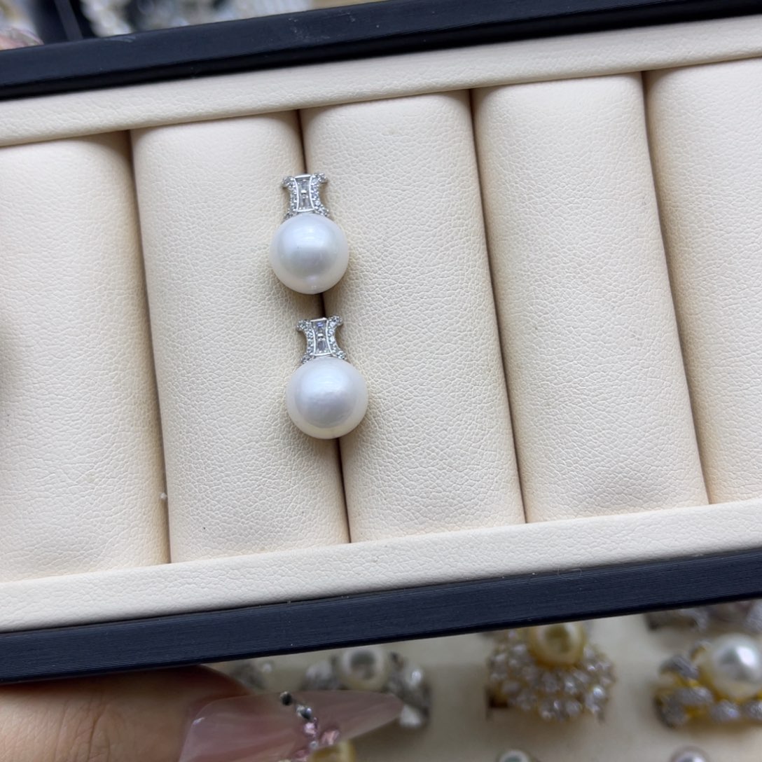 耳饰银S925镶嵌淡水珍珠