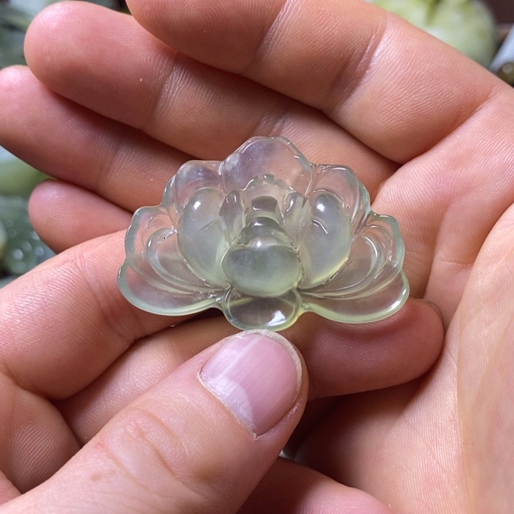 岫玉岫玉颈饰未镶嵌