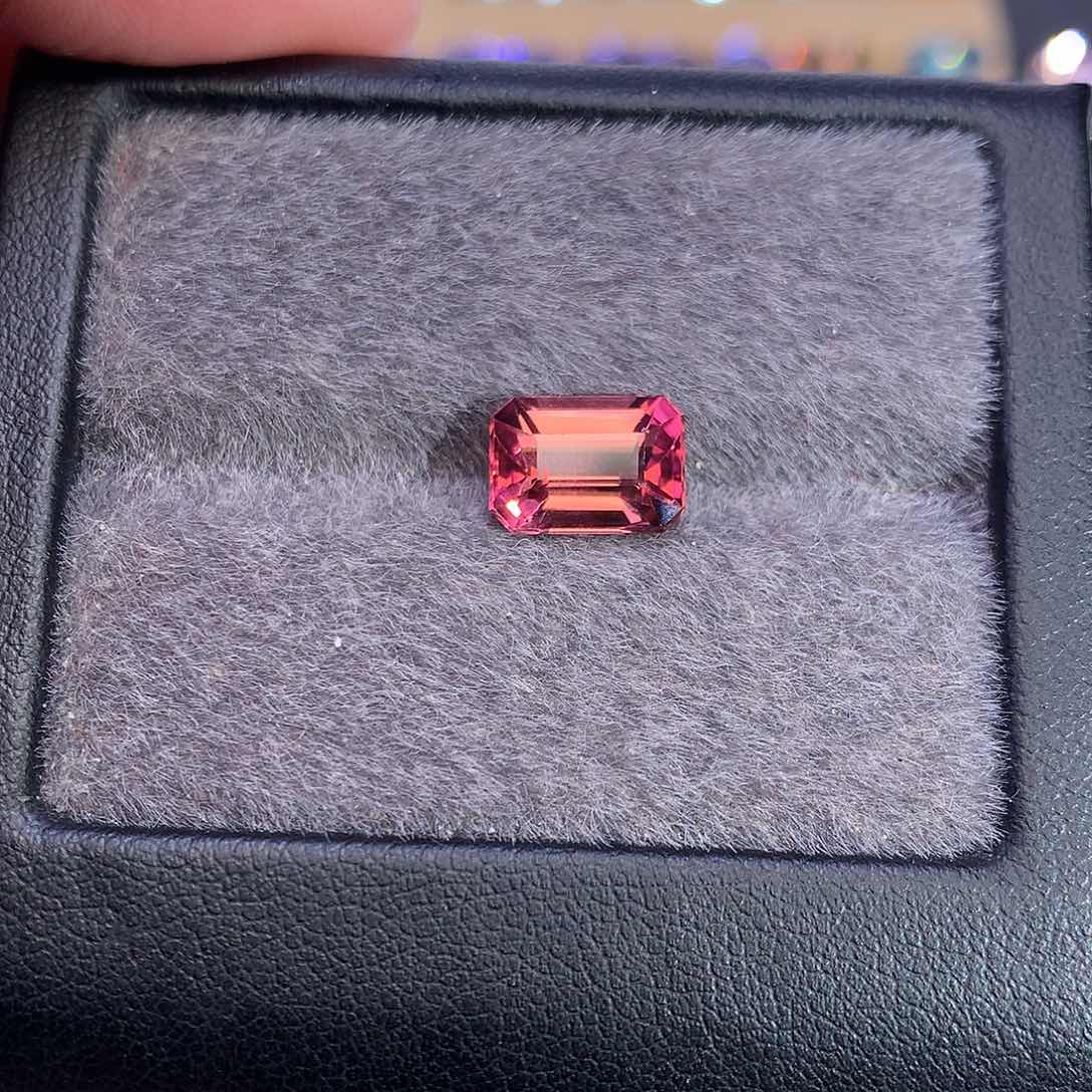 碧玺珠宝奇石未镶嵌2.64ct