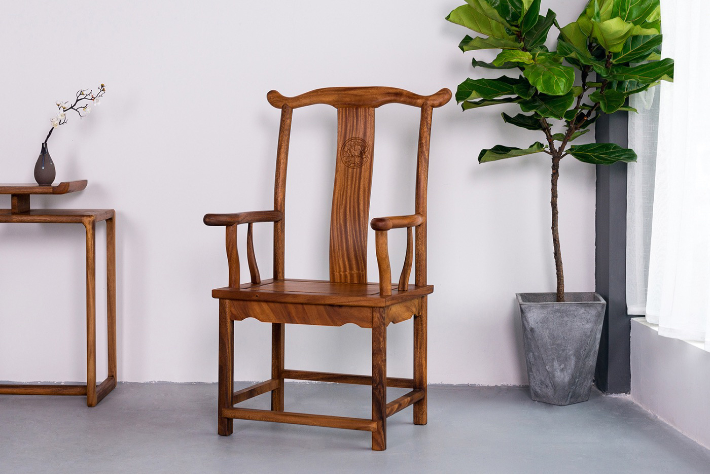 胡桃木中式官帽椅(独板)