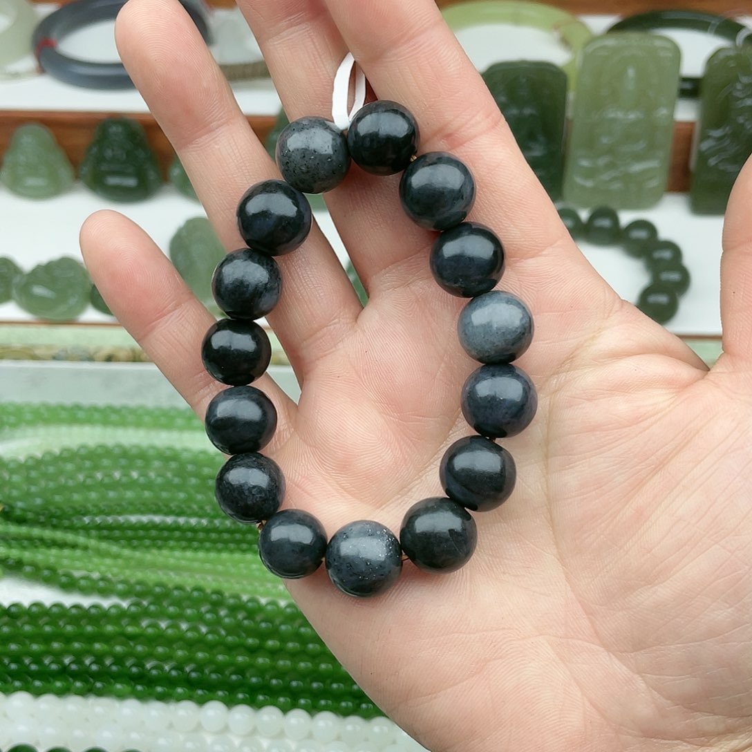 和田玉手串未镶嵌