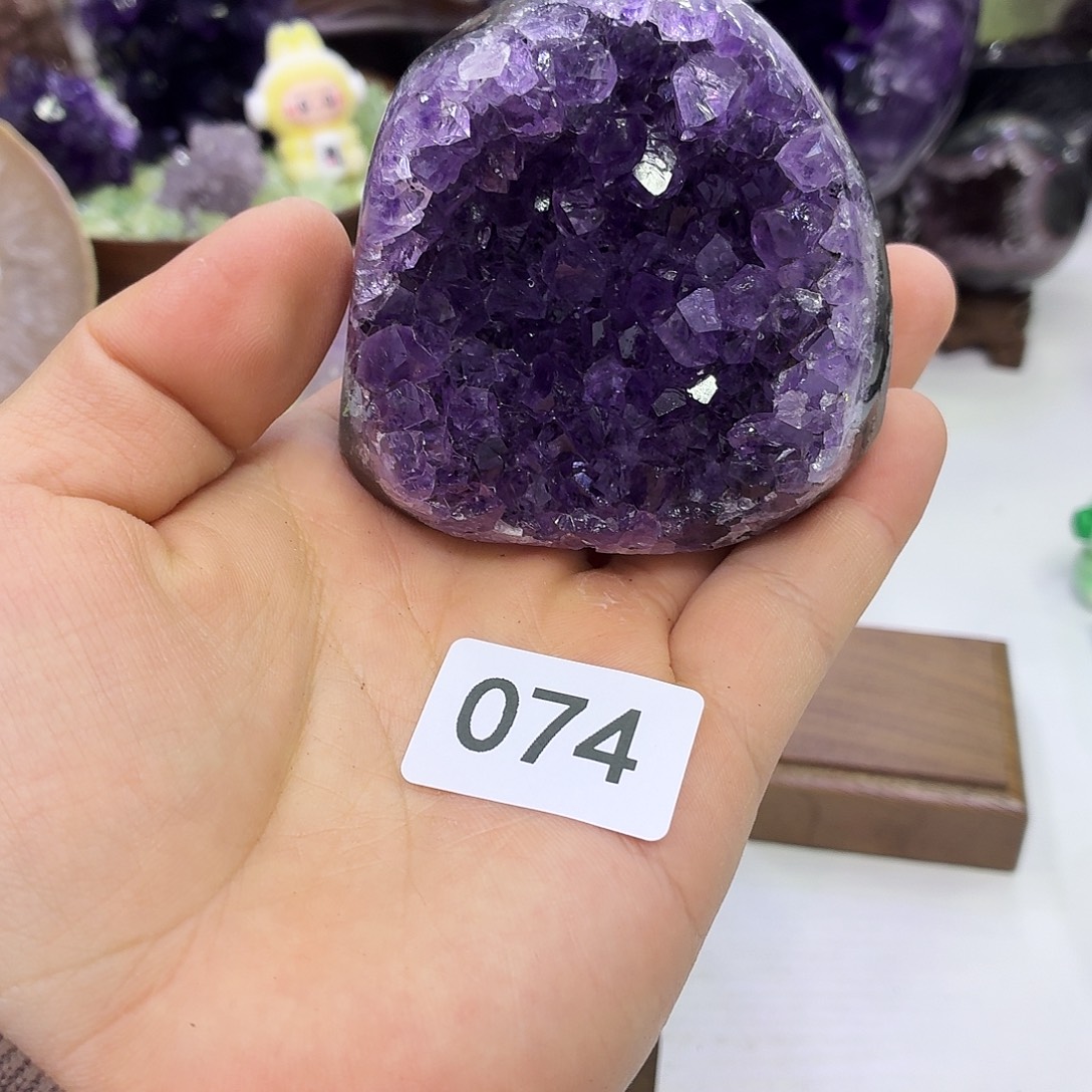 大型摆件（非配饰）未镶嵌水晶