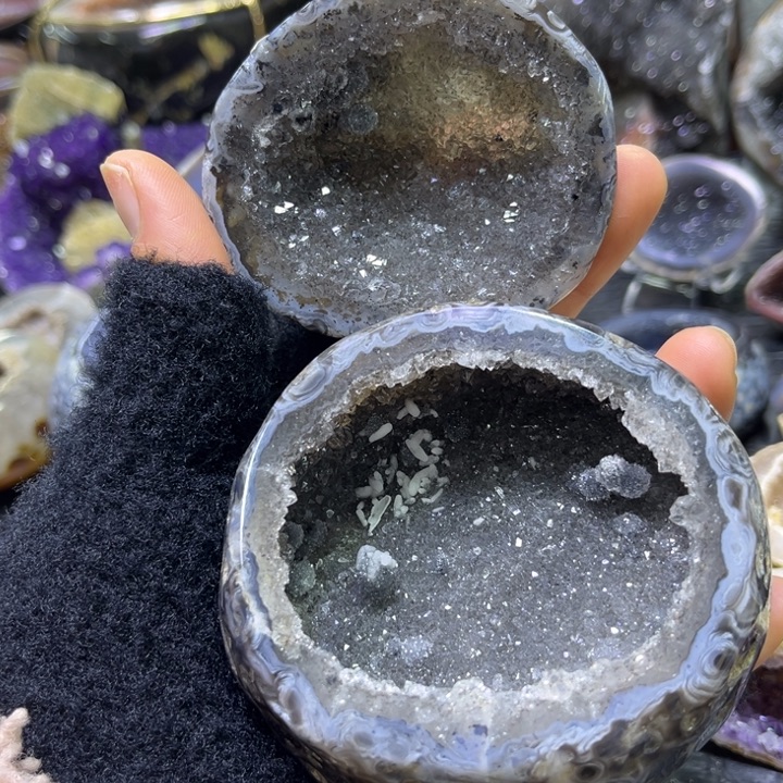 未镶嵌珠宝半成品水晶