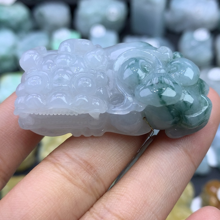 翡翠未镶嵌颈饰天然缅甸翡翠