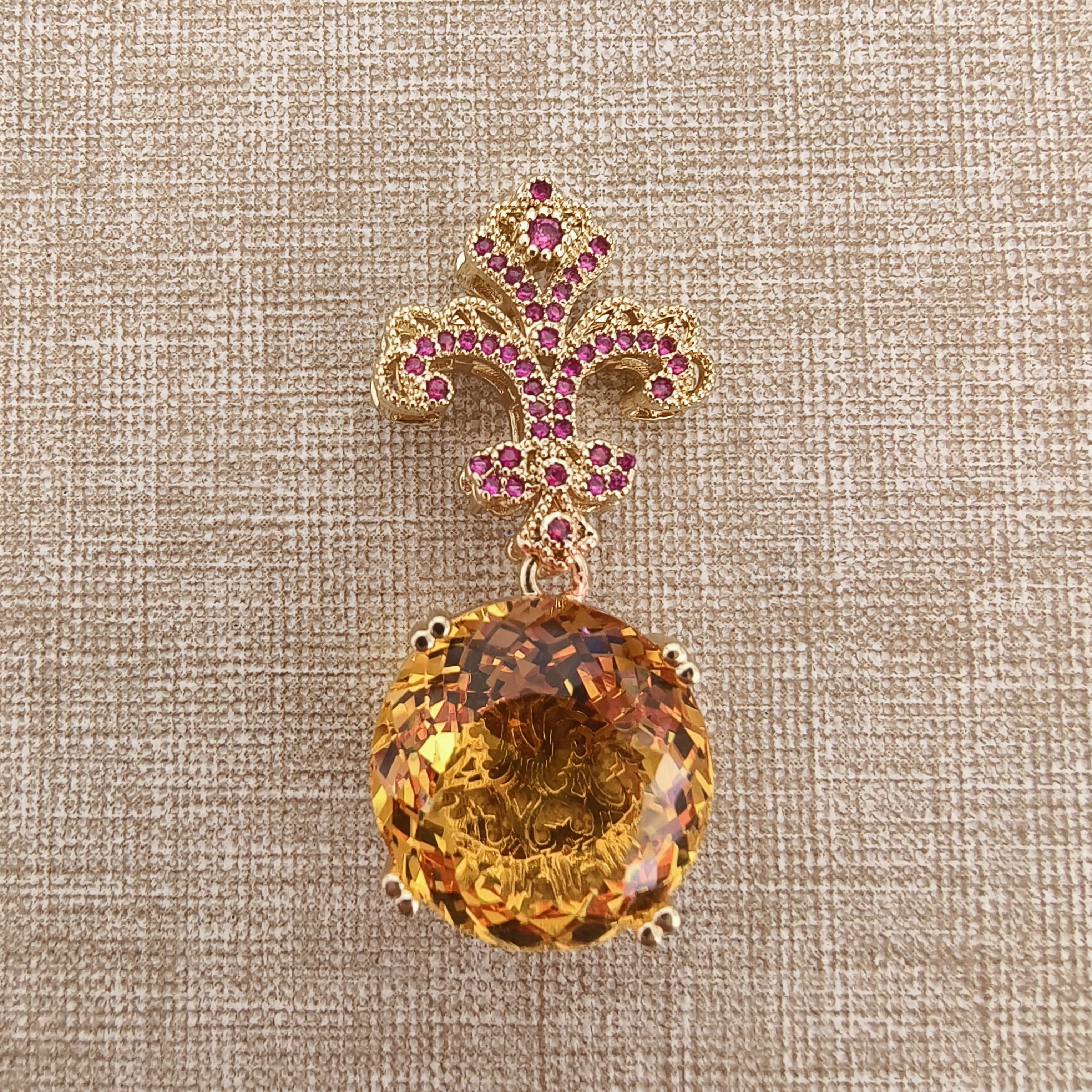 【清梧云初】 经典时尚百搭黄色吊坠ML1125