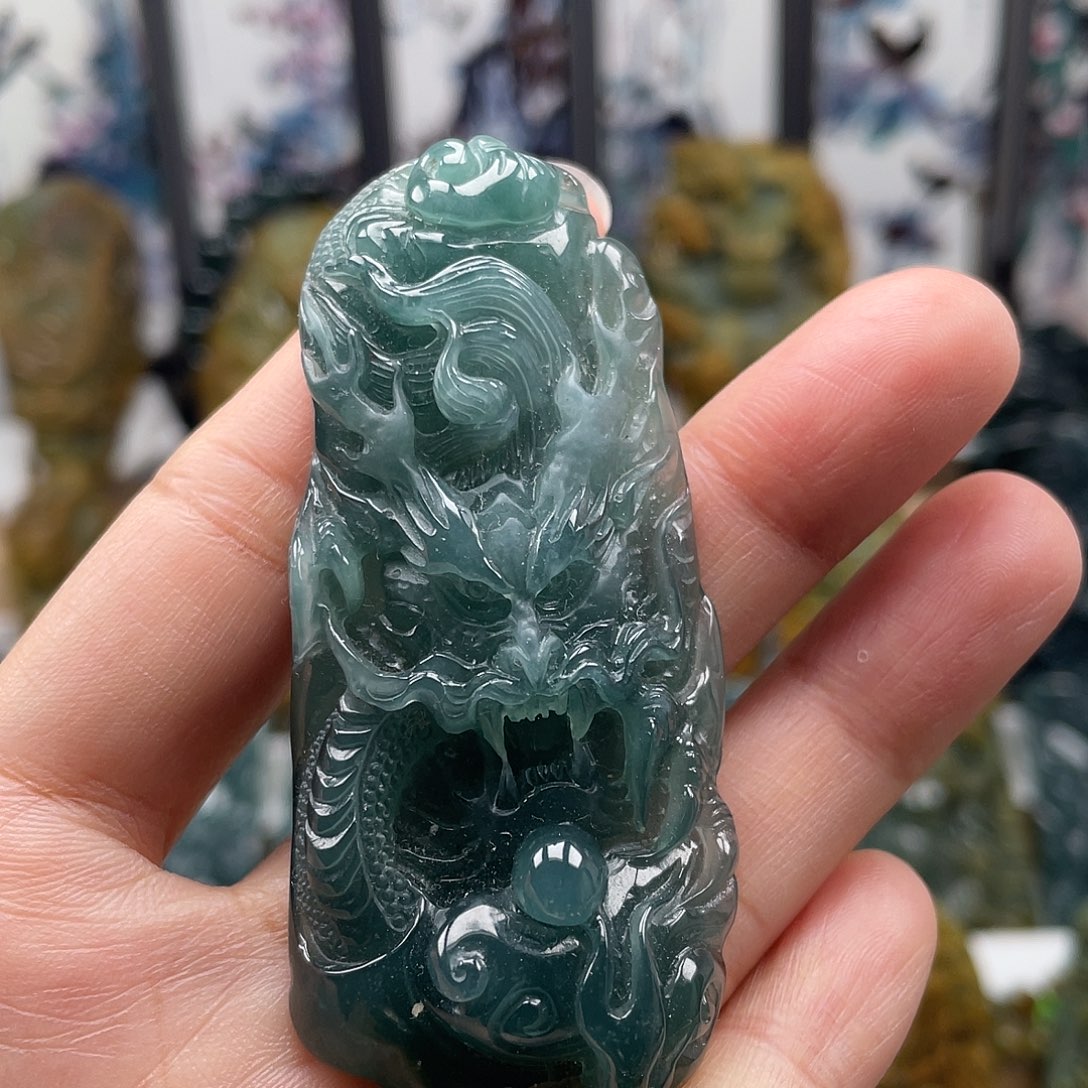 翡翠未镶嵌颈饰天然翡翠a货