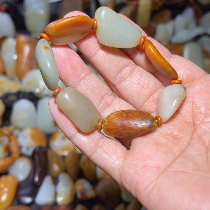 和田玉手串未镶嵌