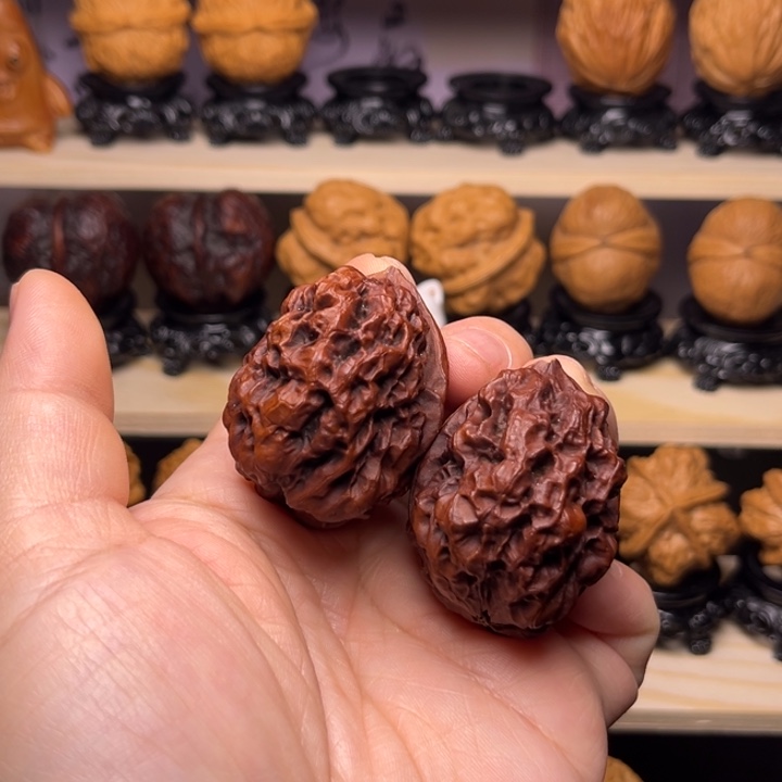 文玩核桃吊坠15w上古蛤蟆头