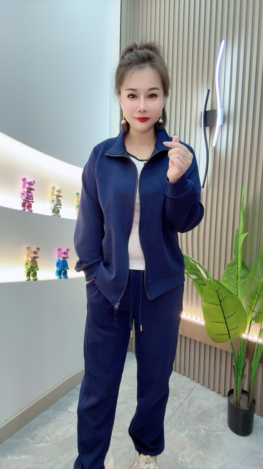 全拉链运动套装不加绒春季运动套装时尚女士潮流休闲显瘦
