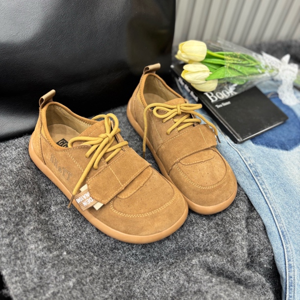 小雨家【韩版】小众设计时尚舒适潮流系带低帮平底休闲百搭勃肯鞋