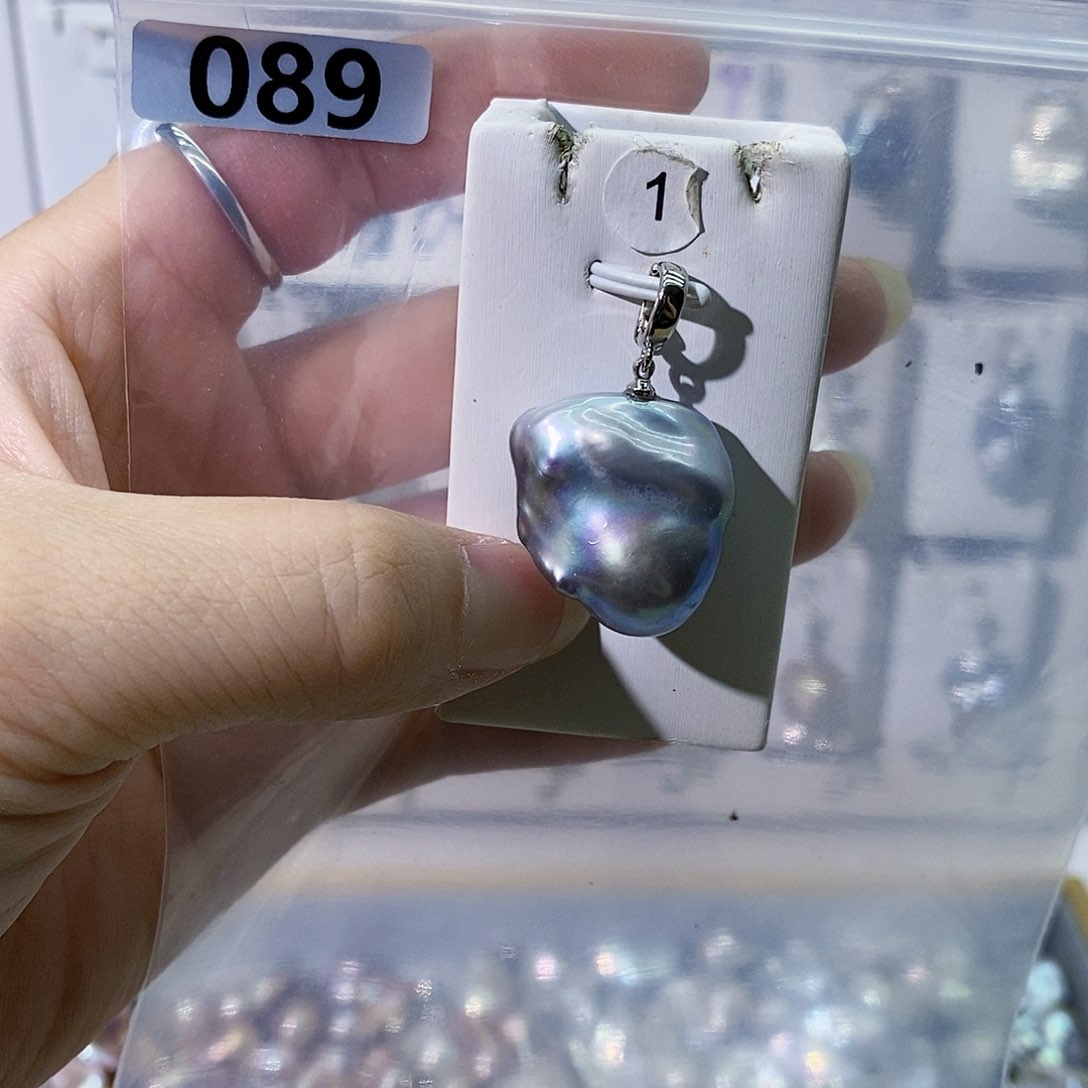 淡水珍珠合金颈饰