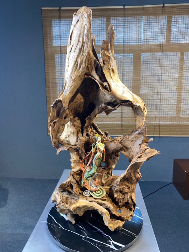 红杉根材质的香香木飘逸款佛龛