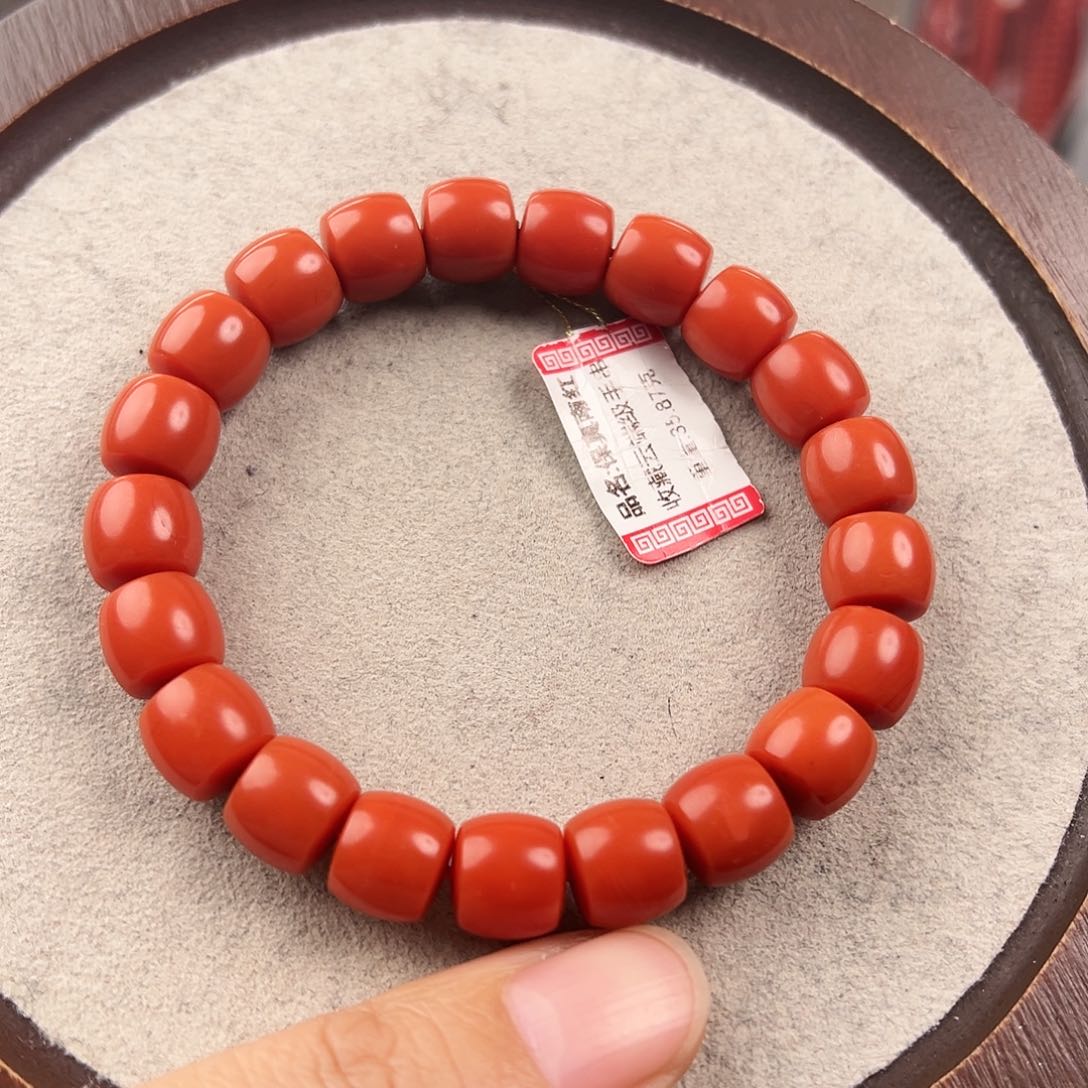 南红玛瑙手串未镶嵌