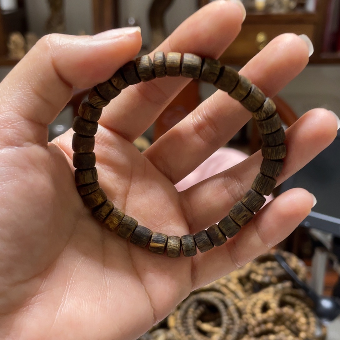 绍***司沉香碎屑沉香沉水随行