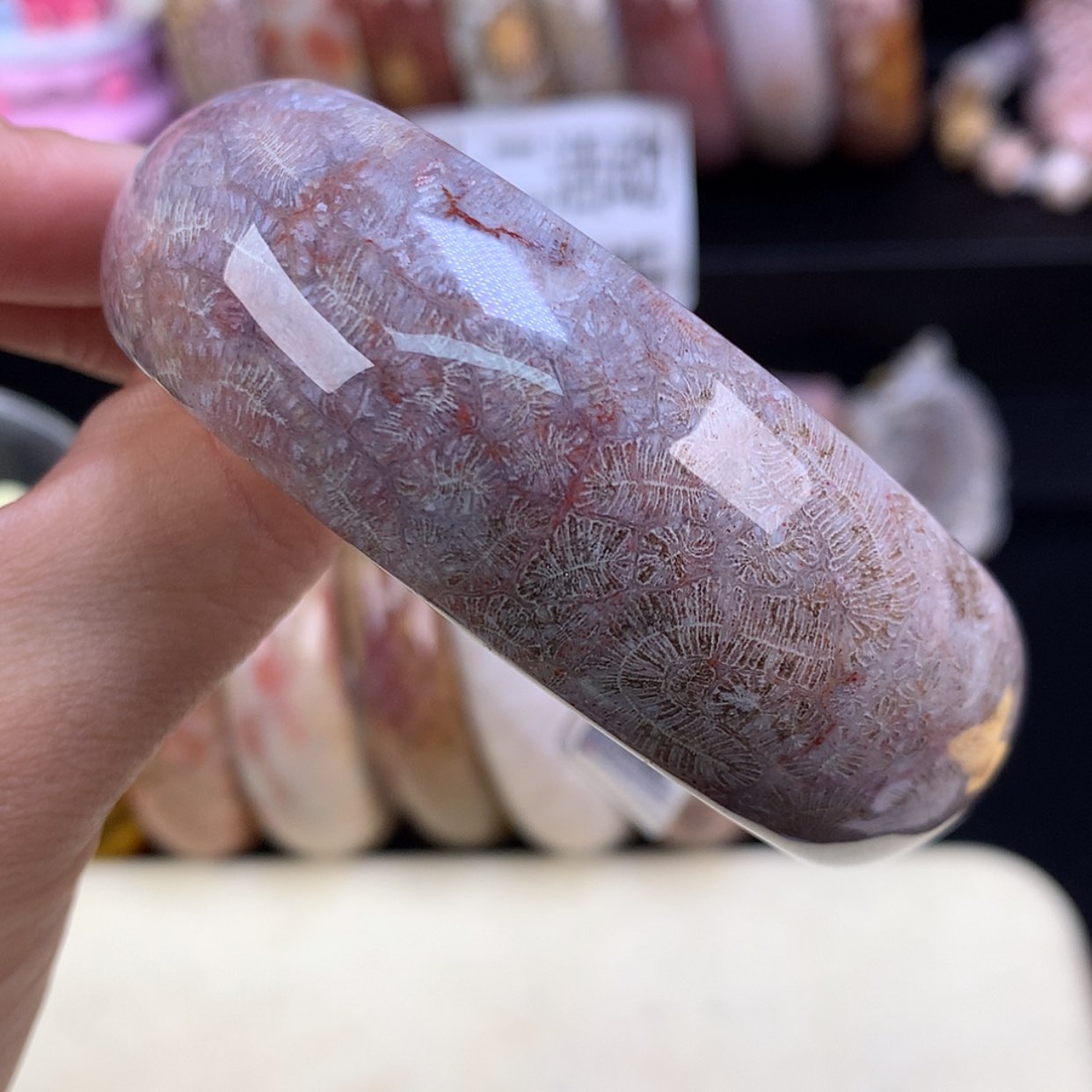 【闪购商品】颈饰未镶嵌硅化珊瑚（珊瑚玉）5号紫虫58.5圈