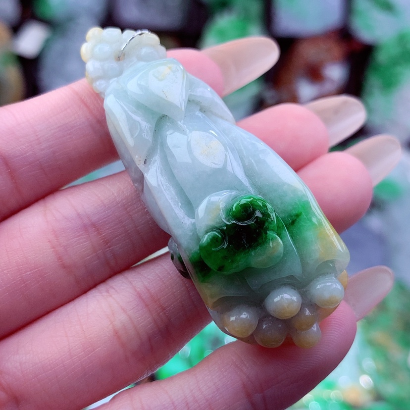 【闪购商品】翡翠颈饰未镶嵌天然