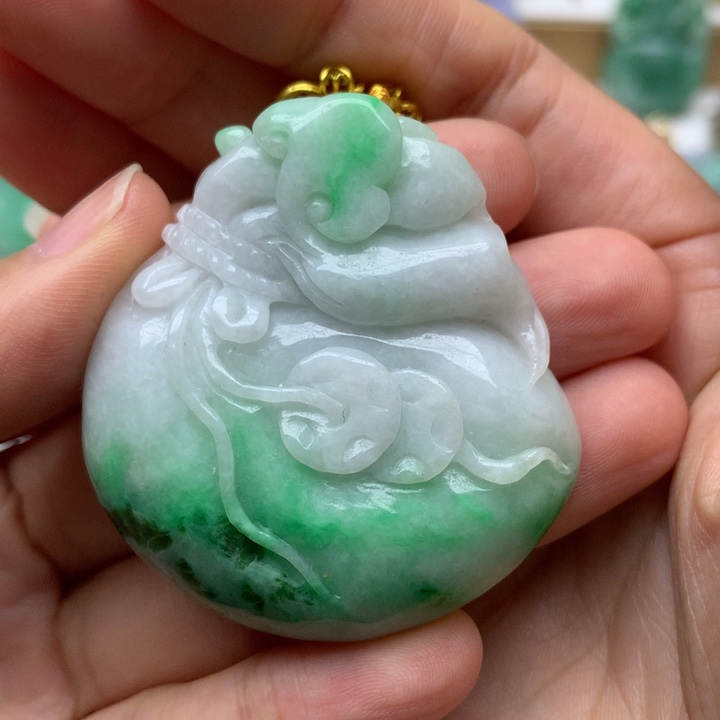 颈饰未镶嵌翡翠翡翠