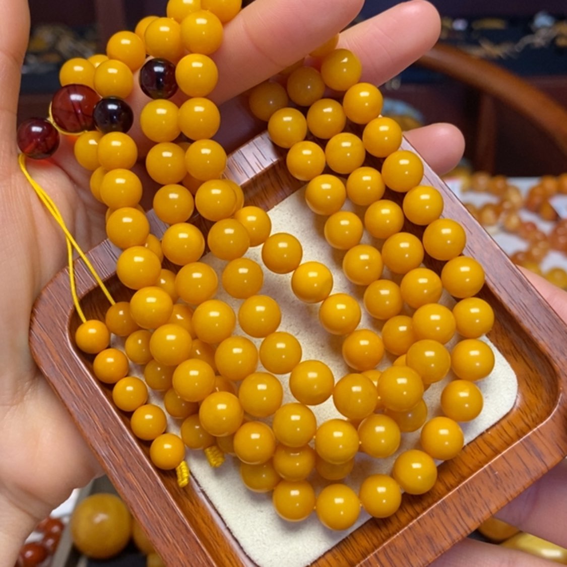 【闪购商品】蜜蜡手链未镶嵌手串