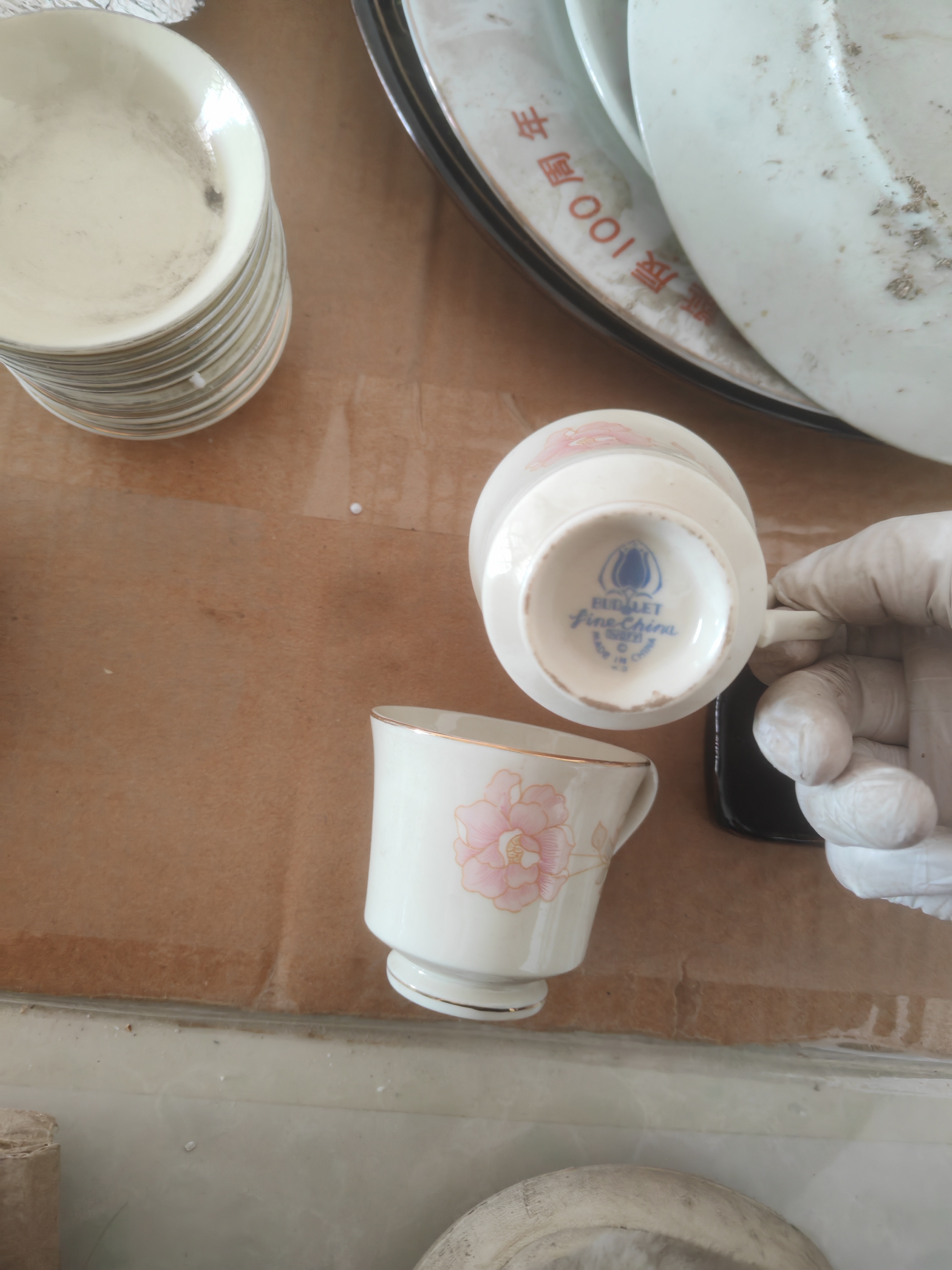 一枝花象牙一百二容量左右摆件