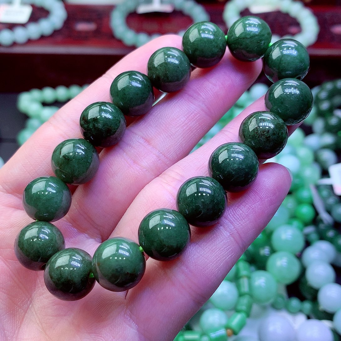 翡翠未镶嵌毛衣链