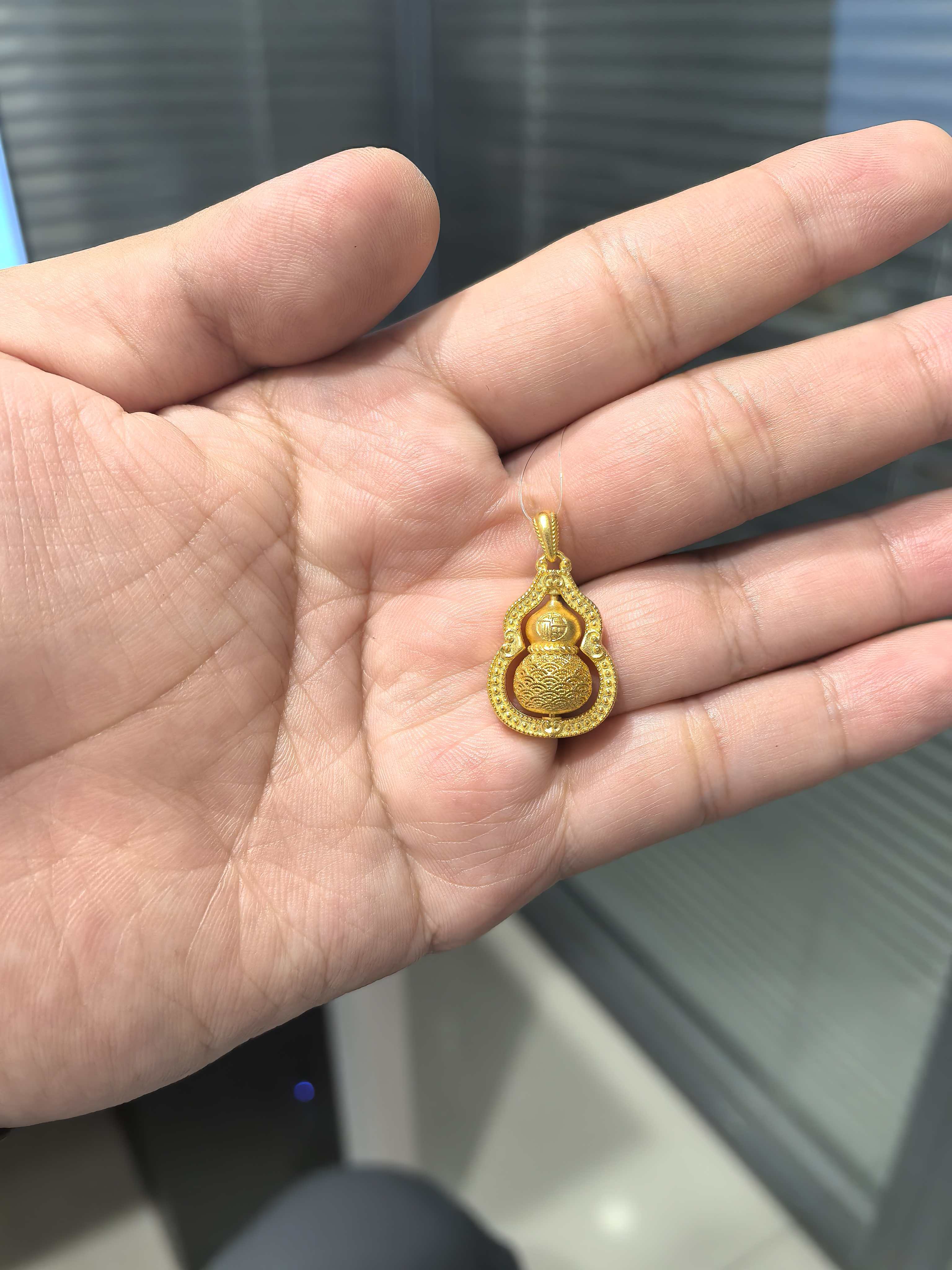 赛菲尔万足 足金999.9古法葫芦