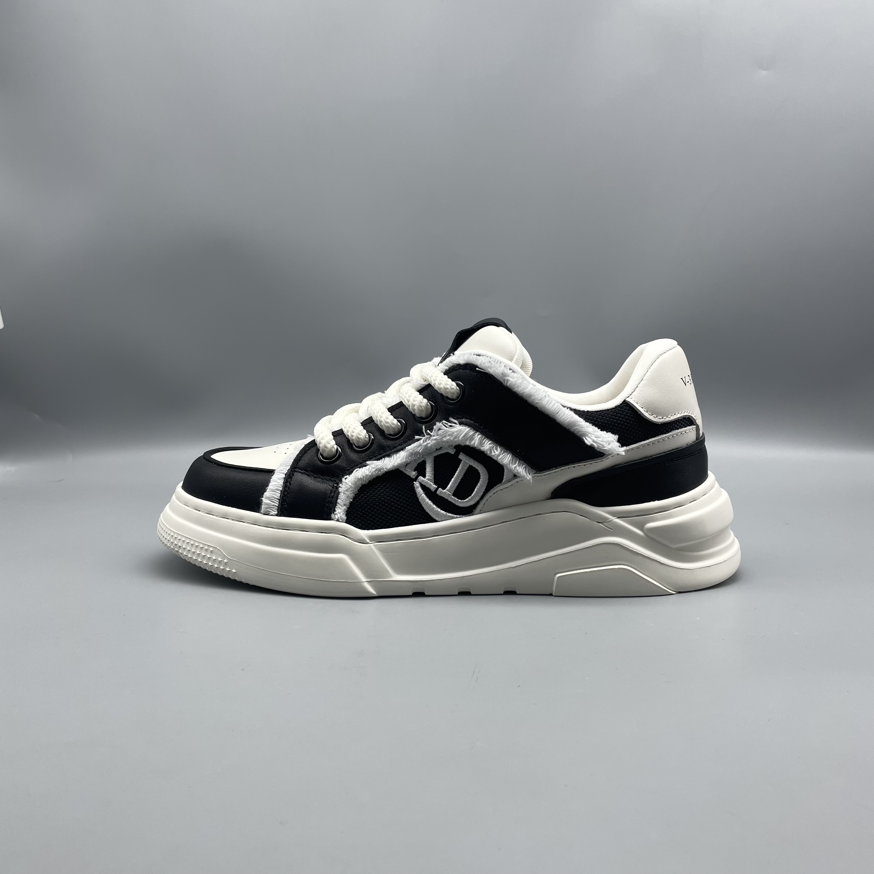 男鞋休闲鞋Y3-81227（5号）