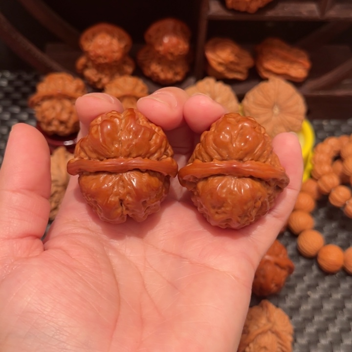 文玩核桃把件延庆蛤蟆头40