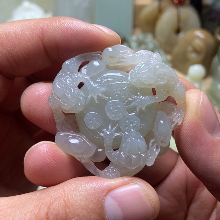 和田玉未镶嵌挂件