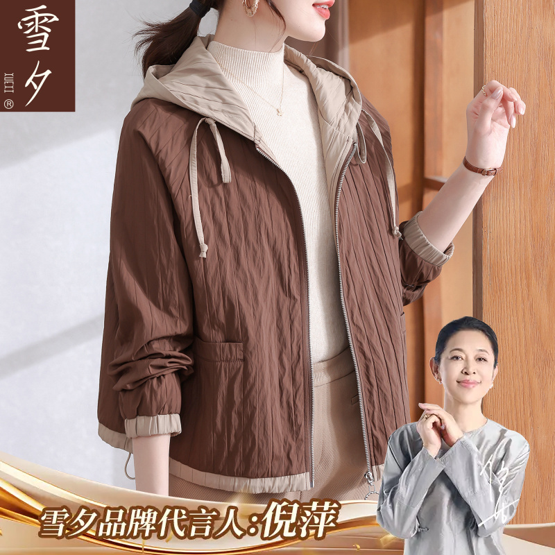 妈妈秋装洋气休闲外套短款今年流行的中老年女装连帽夹克百搭上衣