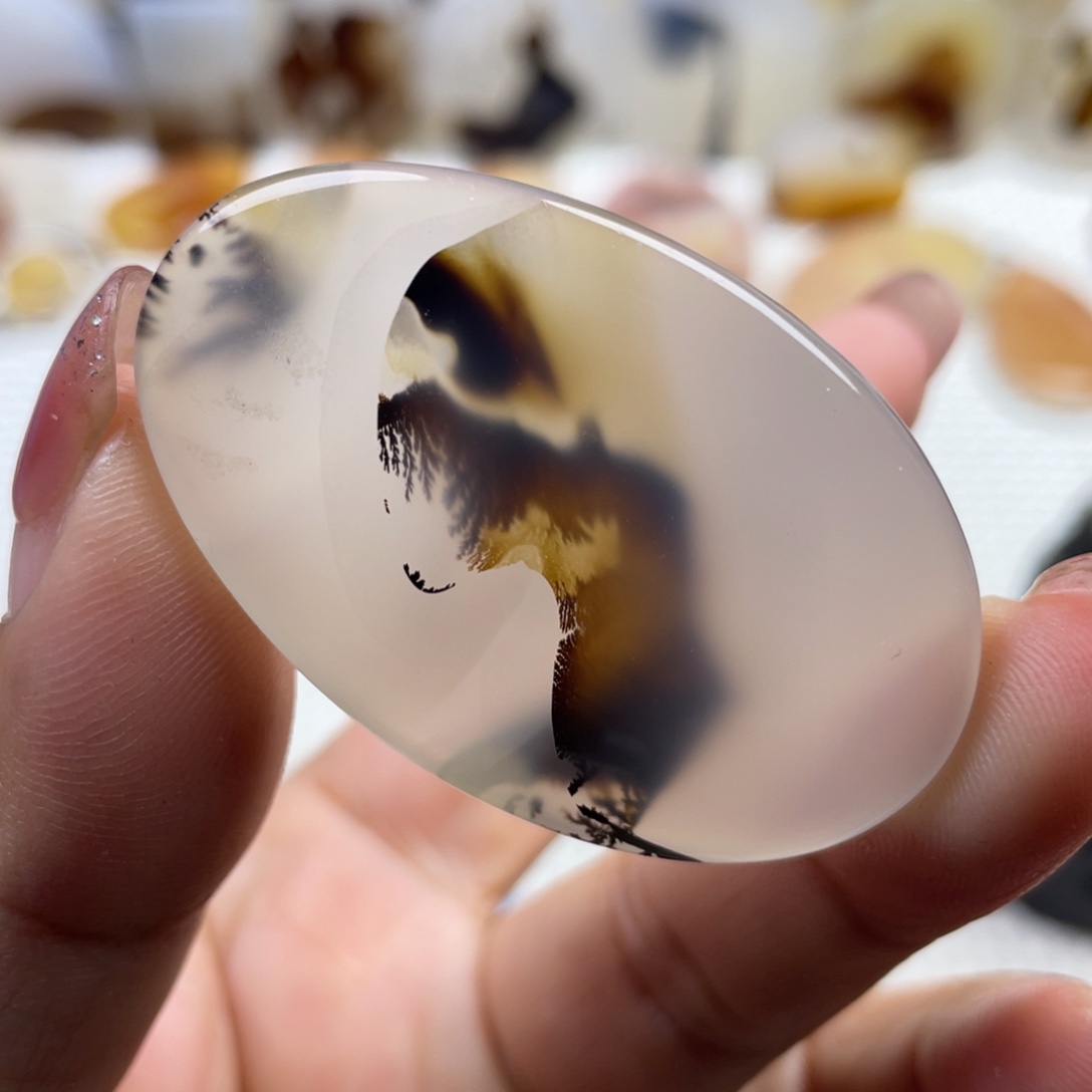 玛瑙/玉髓未镶嵌颈饰