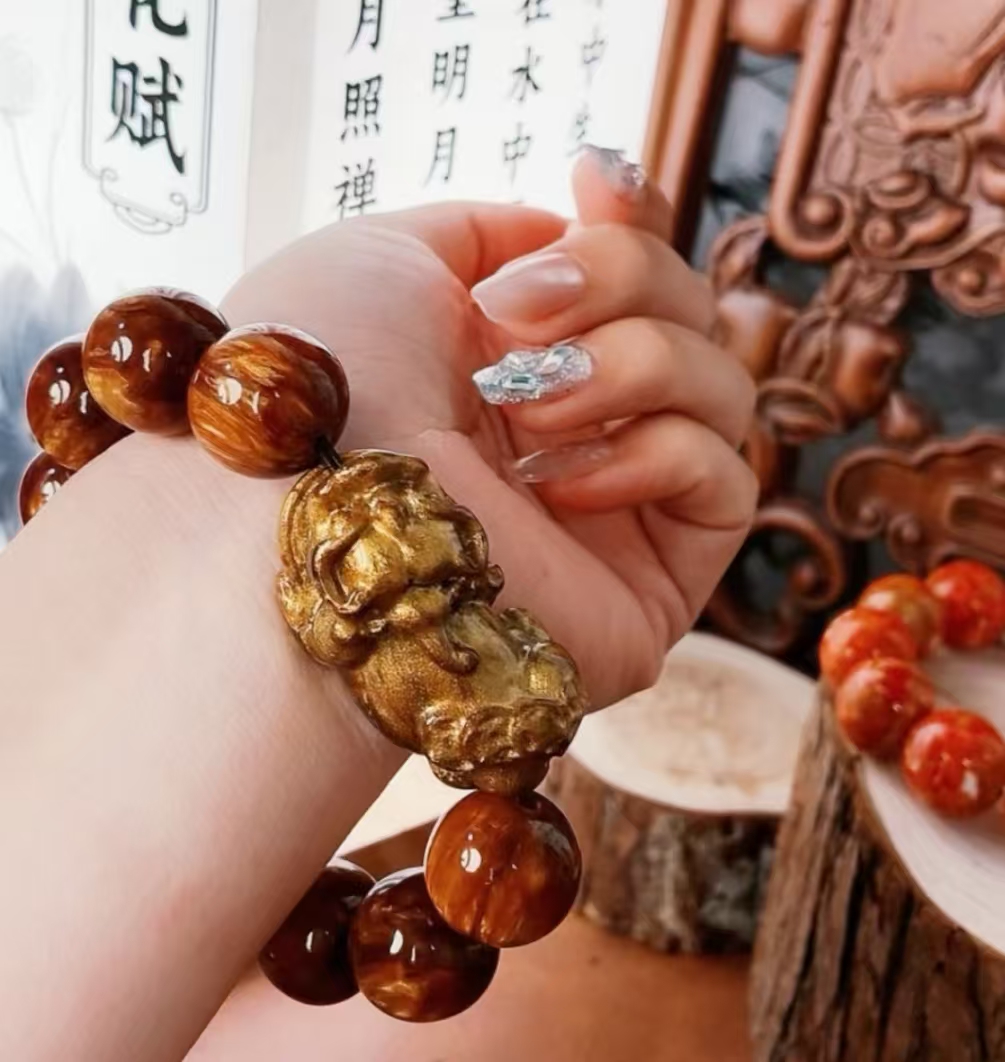 一类精品 > YW 貔貅手串 金丝楠  貔貅手串   无礼盒