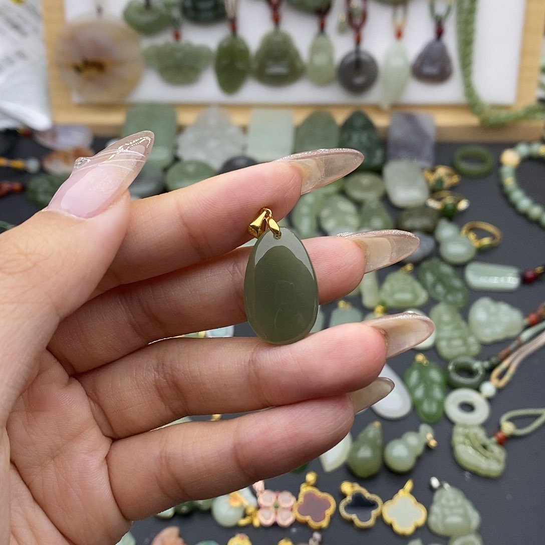 和田玉吊坠(不含链)银S925镶嵌