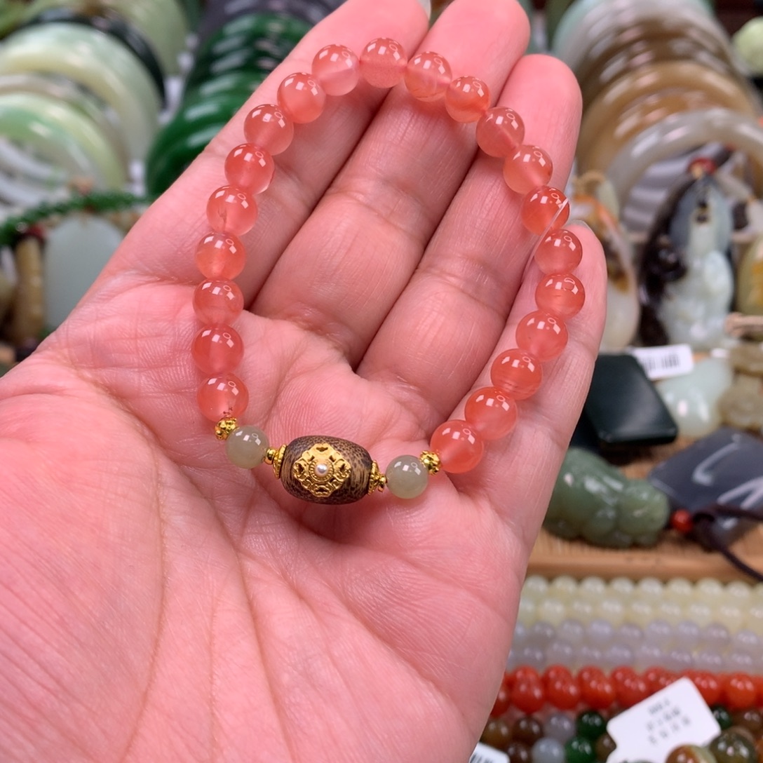 南红玛瑙未镶嵌手链卡0.7