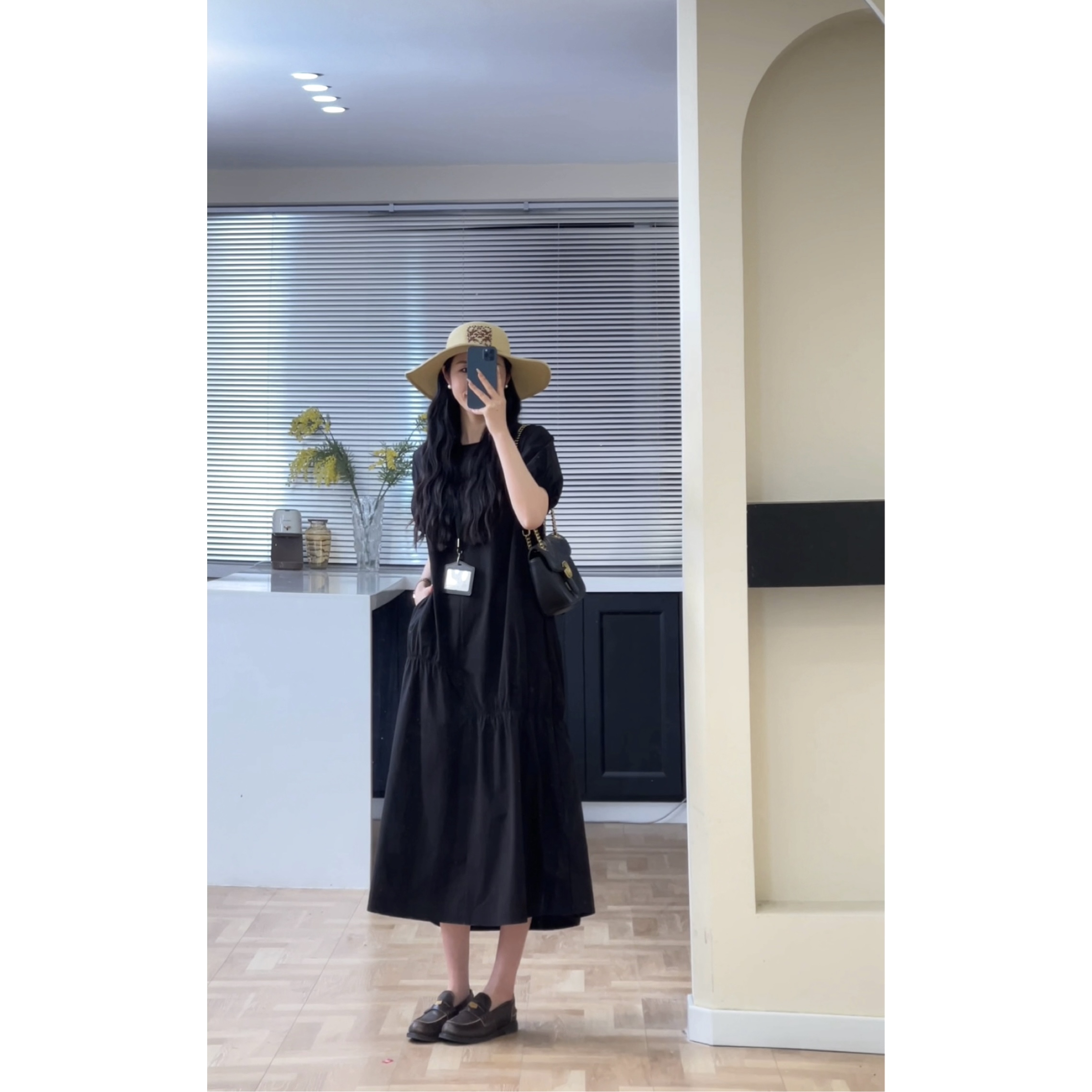 【胡UU】韩系宽松简约不规则褶皱显瘦氛围感连衣裙5422-1-r