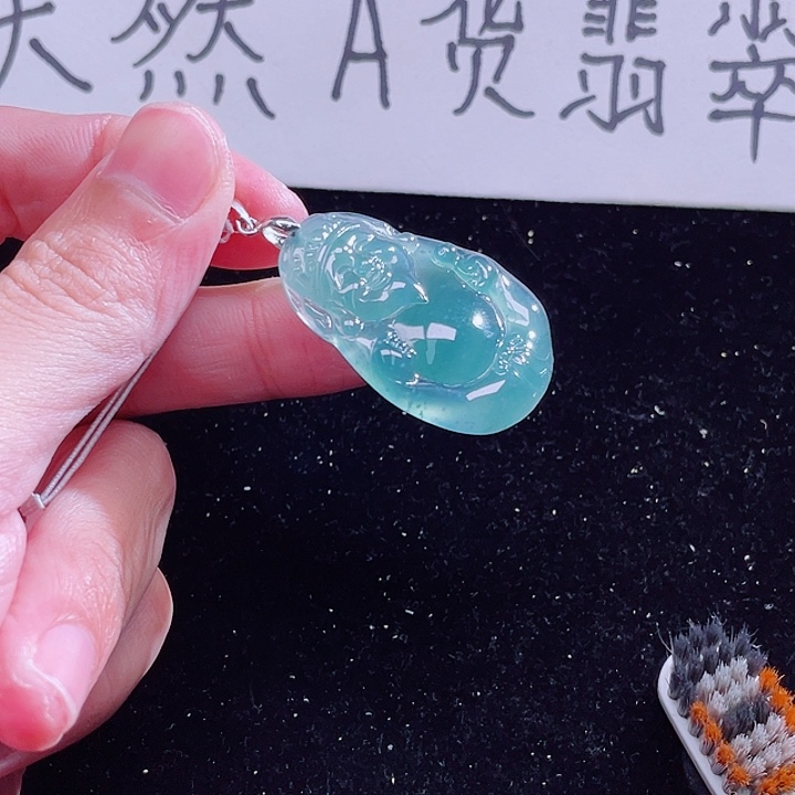 翡翠颈饰未镶嵌99999999999