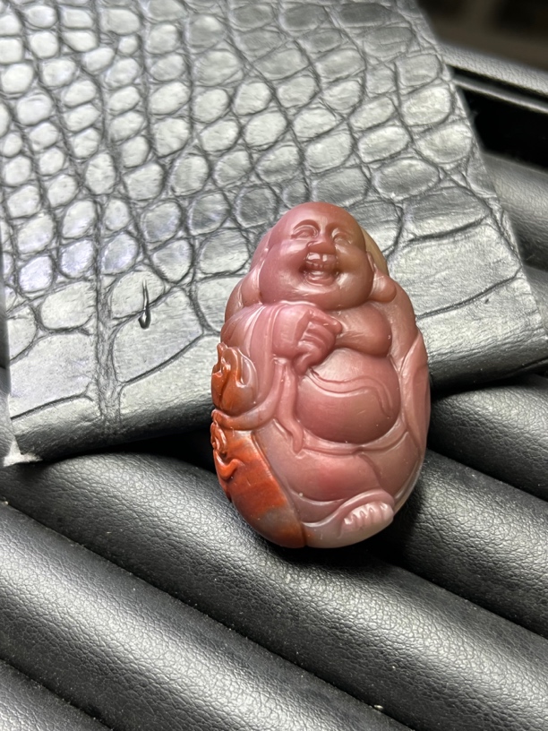 盐源玛瑙笑面佛吊坠 手工雕刻本命年饰品