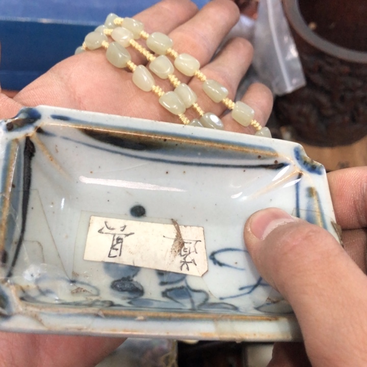 陶瓷孤品单件车里拍