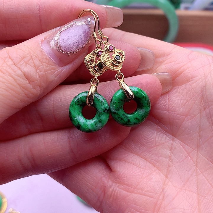 翡翠颈饰银S925镶嵌翡翠