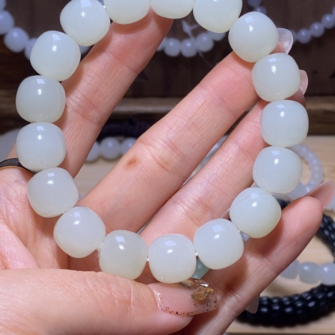 和田玉手串未镶嵌13