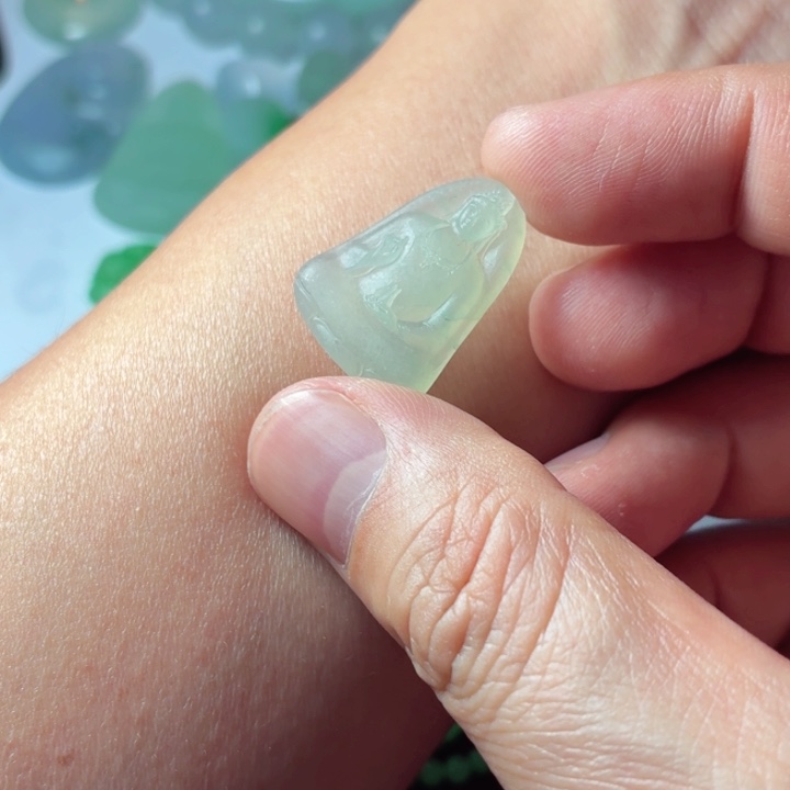 定制翡翠未镶嵌包工