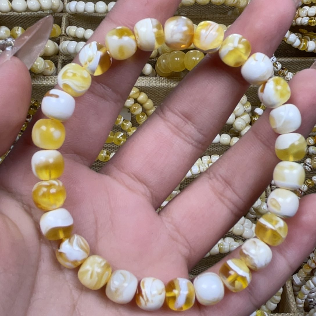 手绳琥珀未镶嵌8m