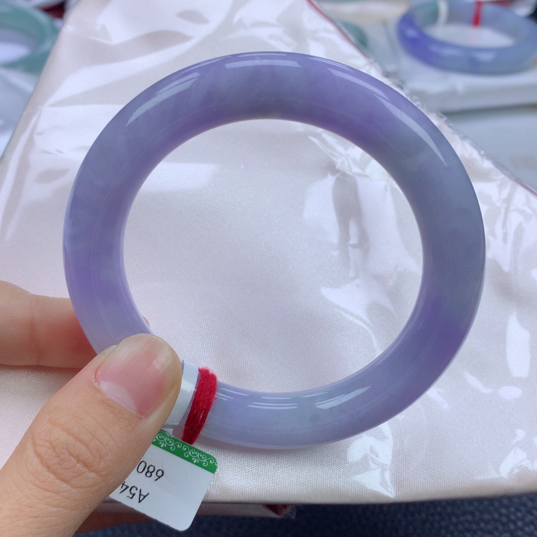 翡翠手镯未镶嵌54圆