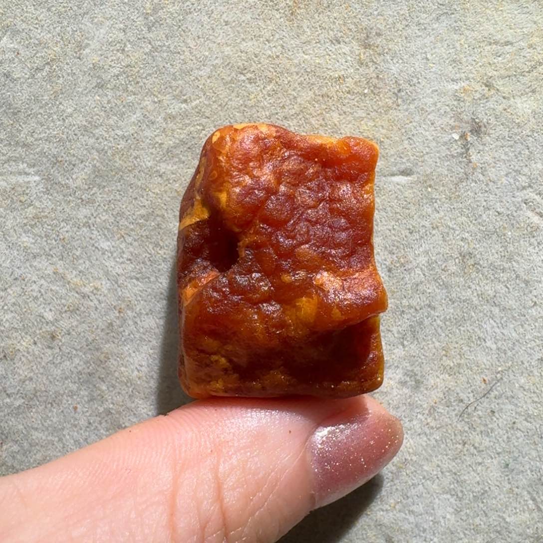 未镶嵌定制琥珀定制