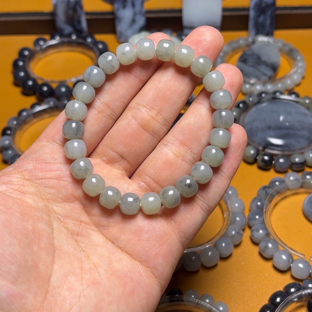 和田玉未镶嵌手链卡八✖️九老邢手串