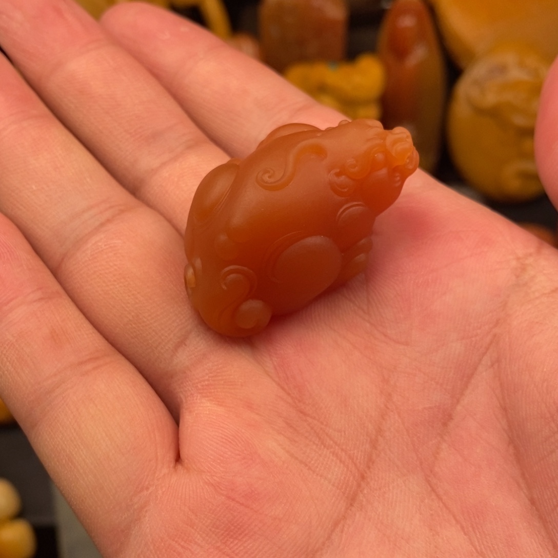 石英质玉未镶嵌颈饰