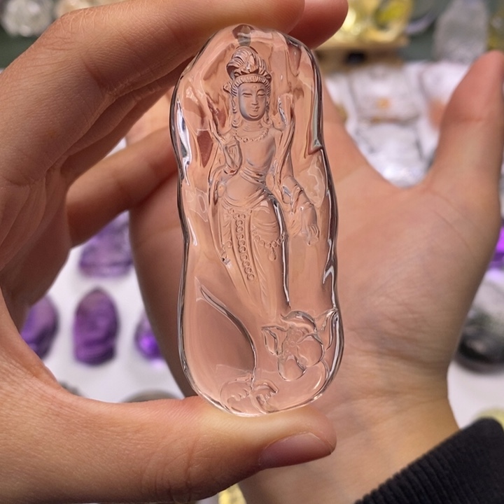 佳***宝未镶嵌水晶颈饰定制