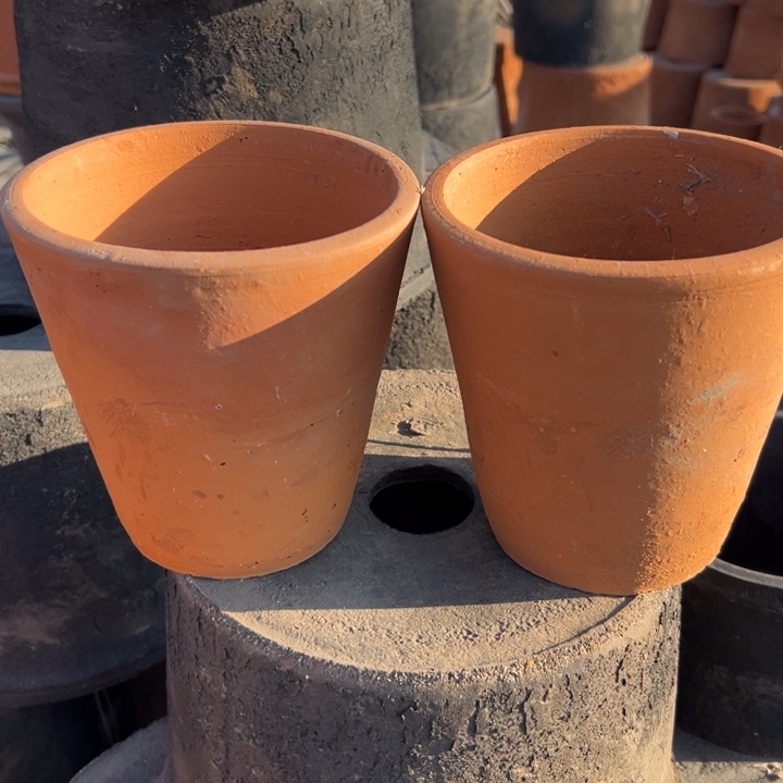 14×14 两个粗陶微瑕