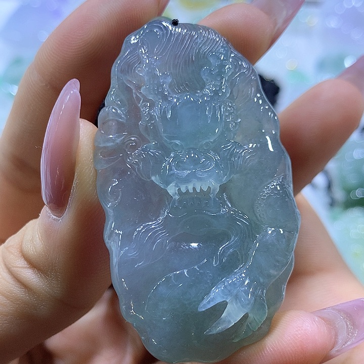 翡翠颈饰未镶嵌天然翡翠A货吊坠